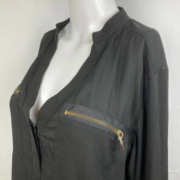 Uniq‎ Shirt Womens Sz M Black Chiffon Pullover Blouse V Neck Zipper Lightweight - Picture 2 of 9